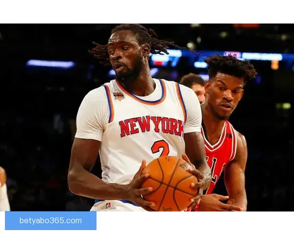 波尔津吉斯称球队队医塞莱布里尼为史上最佳 右手腕伤势影响三分投篮节奏